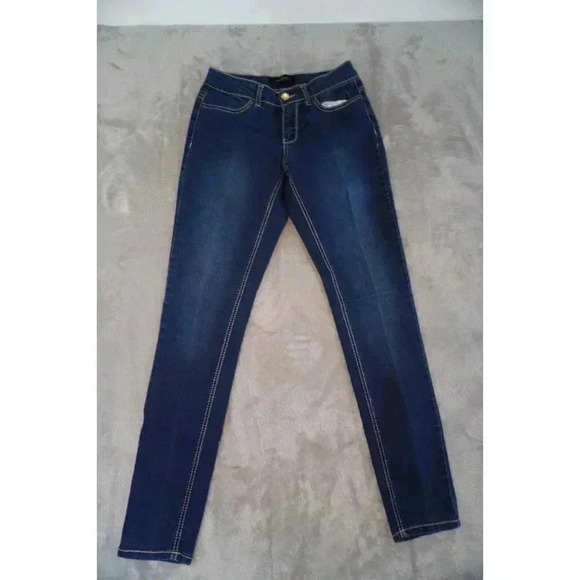 Baby Phat Pants - Vintage Baby Phat Y2K Single Stitch Pleated jeans Size 5 . Rhinestone Girlie